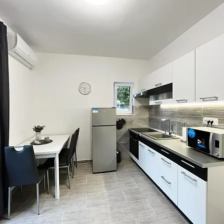 Apartment T&t Trogir